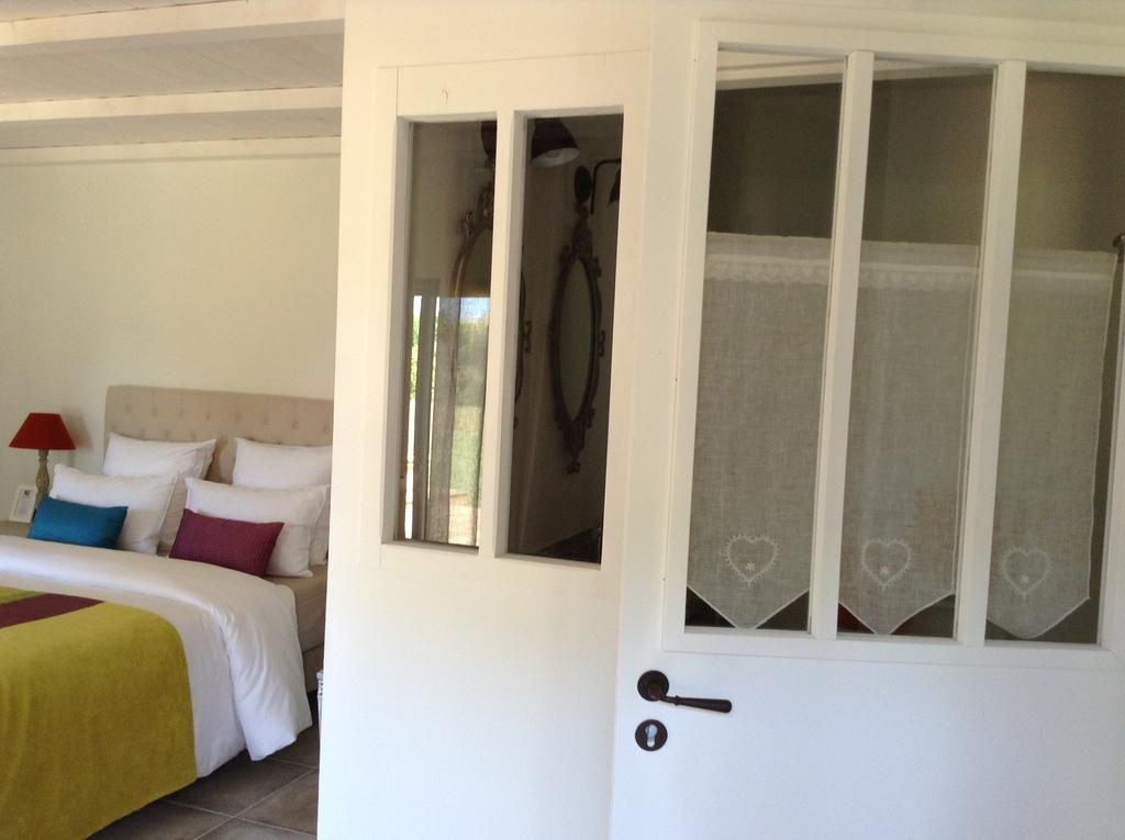 Bed and Breakfast La Grange D'Aunis Aigrefeuille-dʼAunis Pokoj fotografie