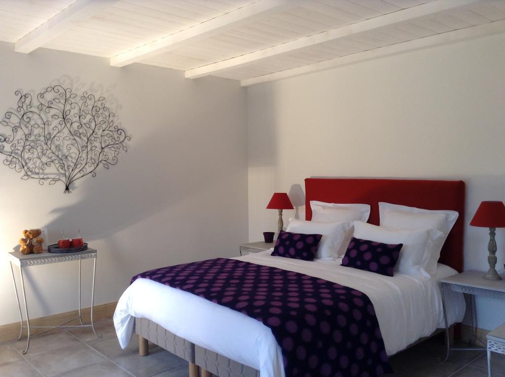Bed and Breakfast La Grange D'Aunis Aigrefeuille-dʼAunis Pokoj fotografie