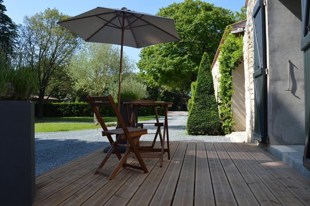 Bed and Breakfast La Grange D'Aunis Aigrefeuille-dʼAunis Pokoj fotografie